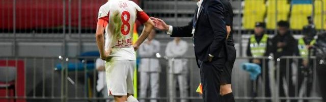 轮盘-穆斯卡特：和蓉城的比赛已成历史 希望明天更强势