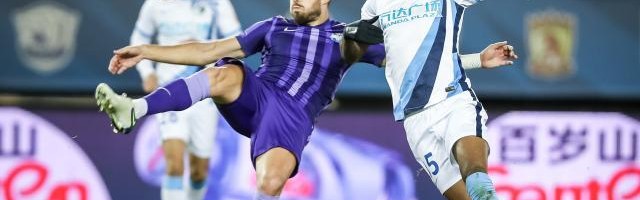 哈兰德式进球+防守滴水不漏 他才是津门虎主心骨