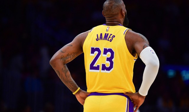 立即玩-领袖！詹姆斯：我输掉总决赛后，会看看自己还能怎么进步！